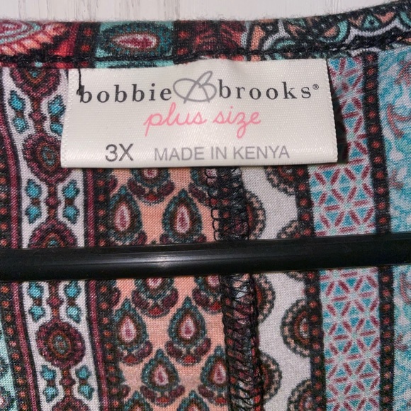 Ladies ruffle sleeve patterned top - Picture 4 of 4